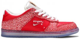 Stingwater x Dunk Low SB Magic Mushroom DH7650-600