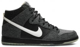 Dunk High SB Premier Petoskey 645986-010