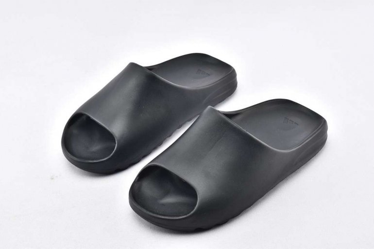 Adidas Yeezy Slide Black Shoes Adidas Yeezy Slide Black Shoes