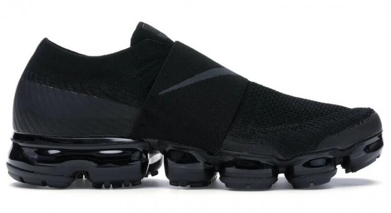 Air VaporMax Moc Triple Black AH3397-004 Air VaporMax Moc Triple Black AH3397-004