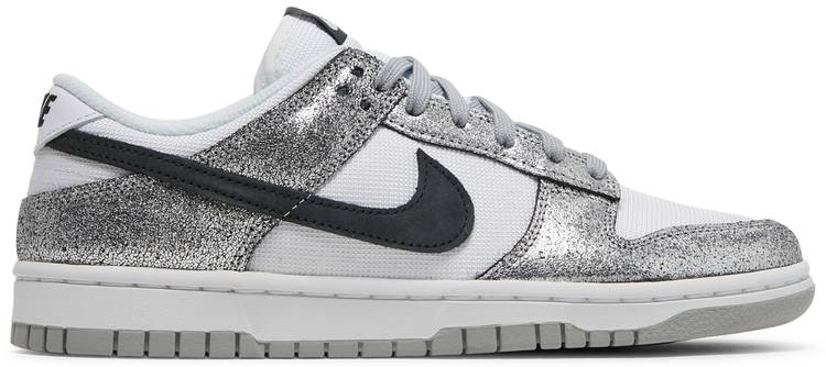 Wmns Dunk Low Golden Gals DO5882-001 Wmns Dunk Low Golden Gals DO5882-001